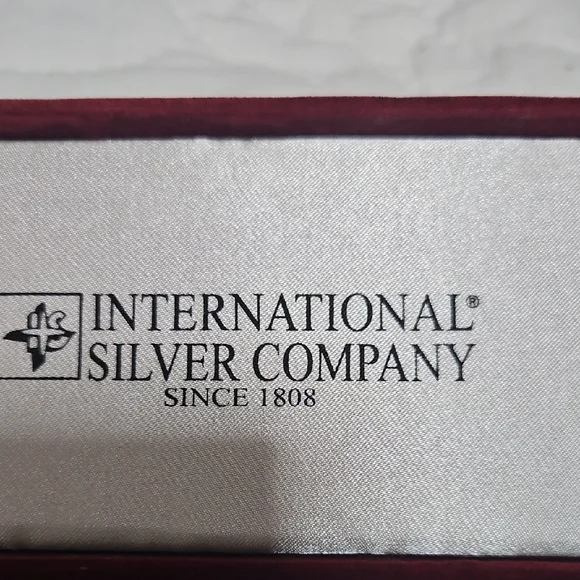 International Silver Company Cake Server with Silver Blade - Picture 2 of 7